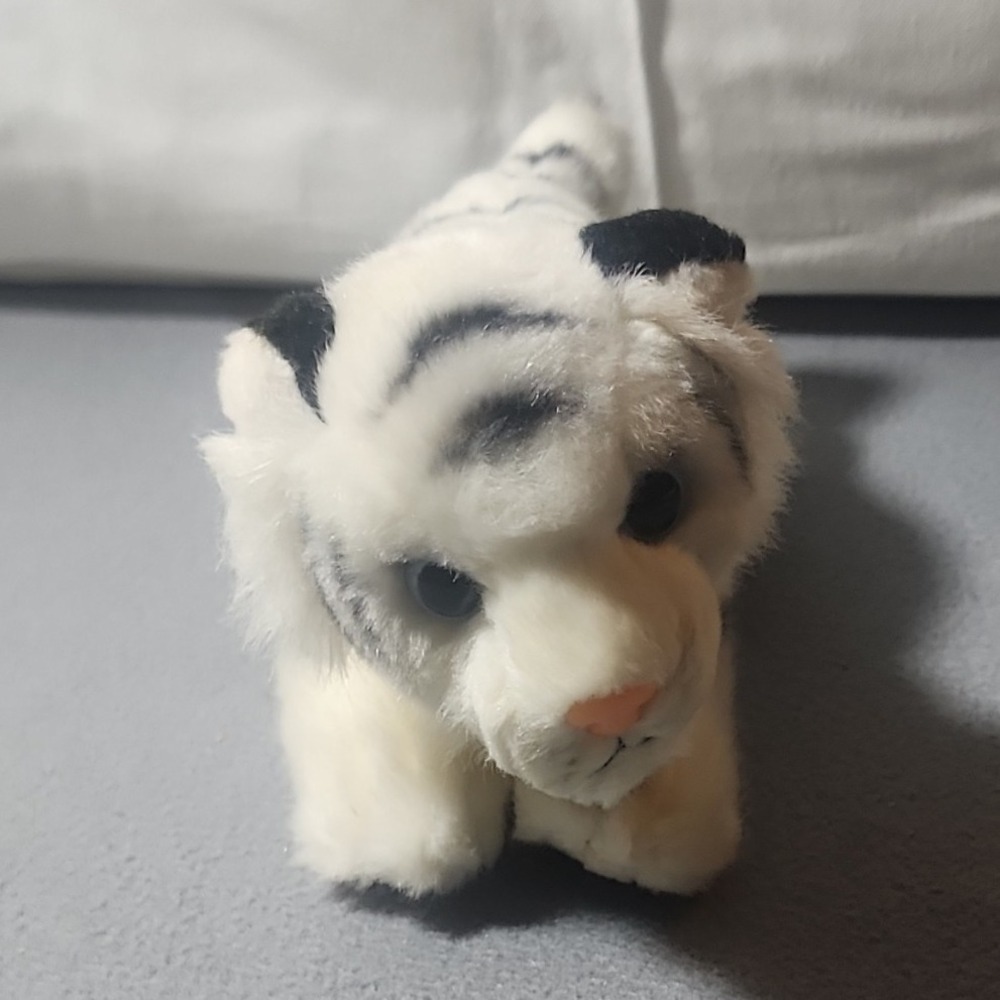Aurora Miyoni White Tiger Mini Plush Stuffed Animal, Washable MPN 0092